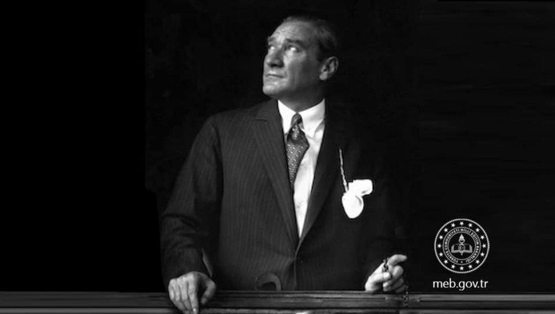 Gazi Mustafa Kemal Atatürk'ü saygı ve özlemle anıyoruz.